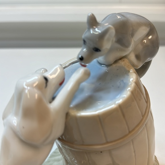 Ceramic Dog and Raccoon Figurine - Picture 6 of 11